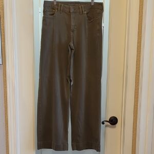 American Eagle Outfitters Olive Green Wide Leg Baggy Jeans